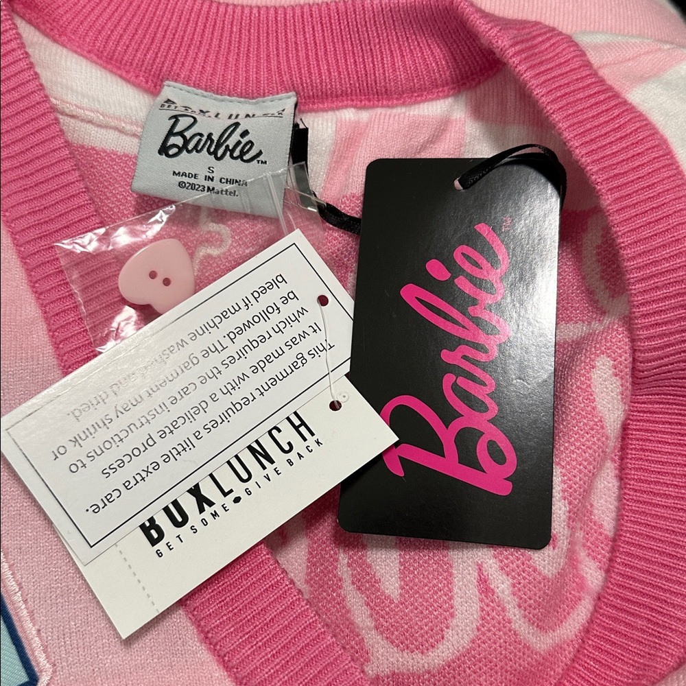 🌴 NWT BoxLunch Barbie Oversized Cardigan Sweater - Picture 5 of 6